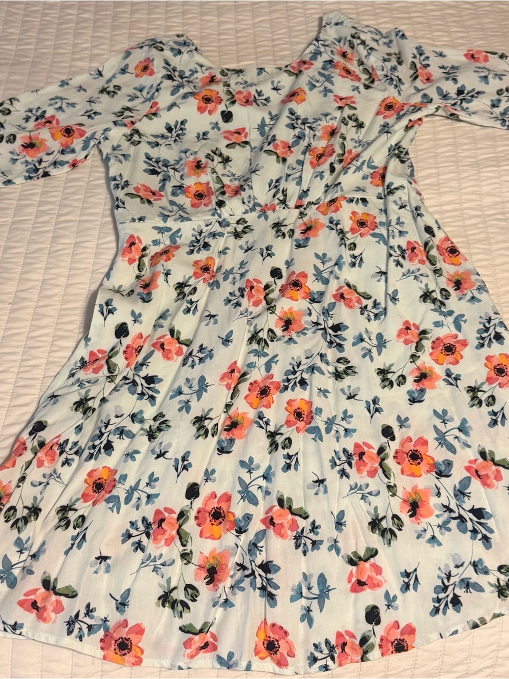 LOFT Light Blue Floral Long bell -Sleeve Dress NWT size 2